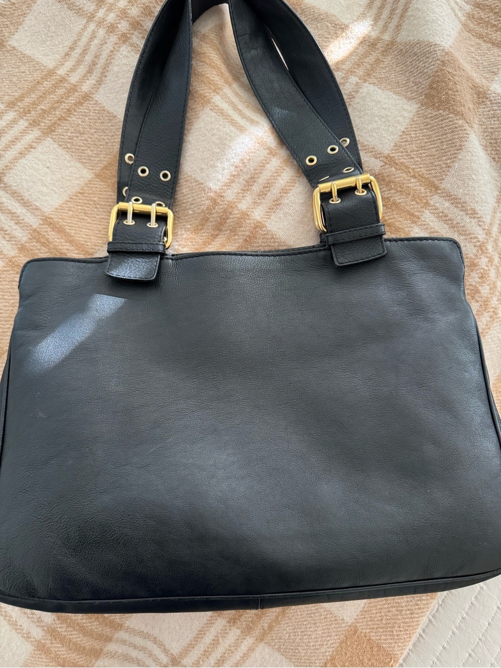 Good used condition black Marc Jacobs bag - Picture 7 of 11